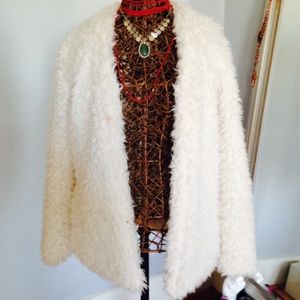 U2B white faux fur sweater